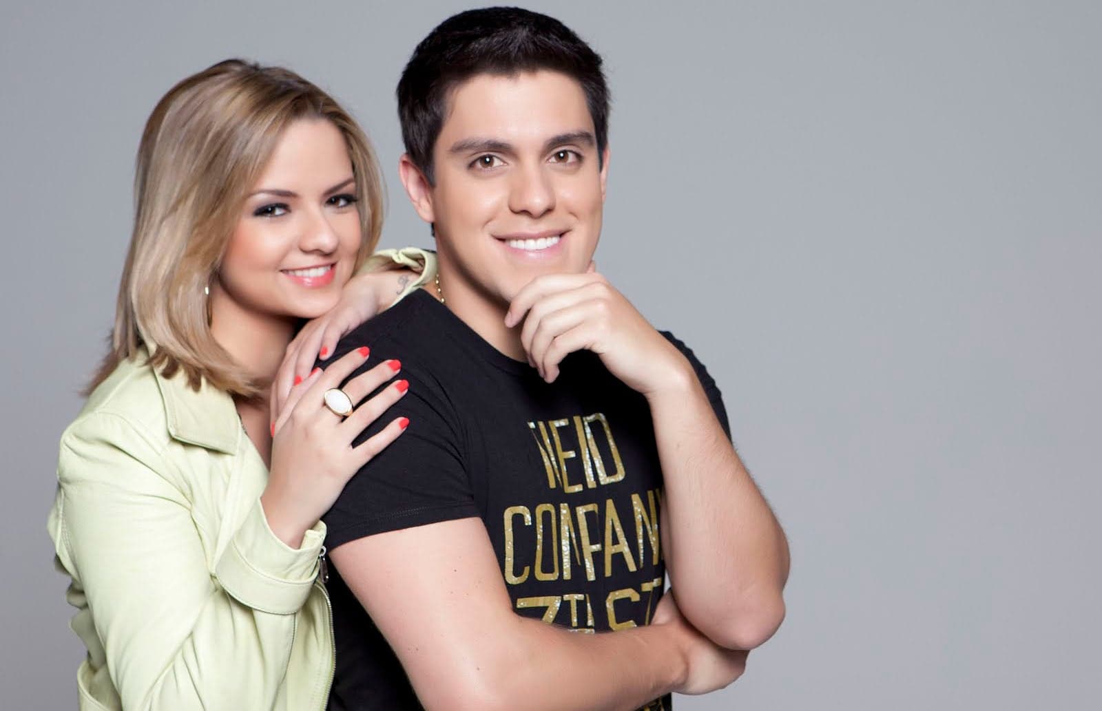 Nasce filha dos cantores Maria Cecilia e Rodolfo