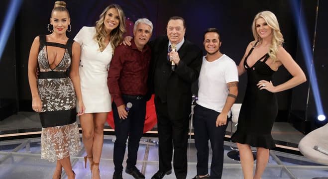 Pastor se emociona com Thammy ao falar sobre preconceito no Raul Gil