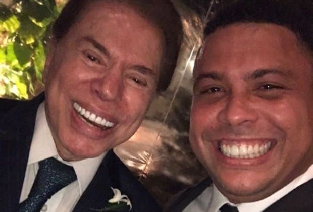 Silvio Santos é tietado por Ronaldo Fenômeno