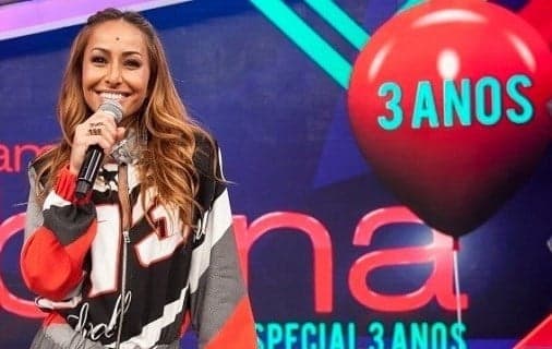 Comemorando três anos, "Programa da Sabrina" tem pior audiência do ano e perde feio para o SBT