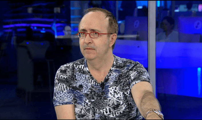 Após sair de dois empregos, Reinaldo Azevedo consegue dois novos; saiba quais