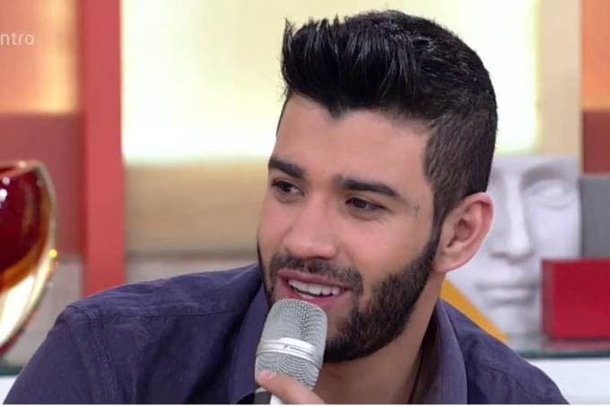 Internauta manda Gusttavo Lima voltar a beber e cantor dá resposta bem humorada