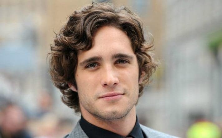 Ator de "Rebelde" será protagonista de nova série da Netflix