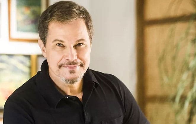 "Voltei do câncer melhor do que eu era", diz Edson Celulari