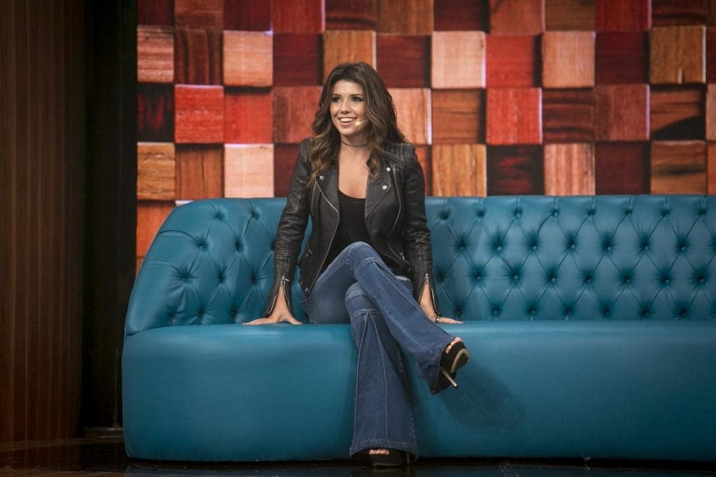Paula Fernandes faz declaração para o namorado na internet