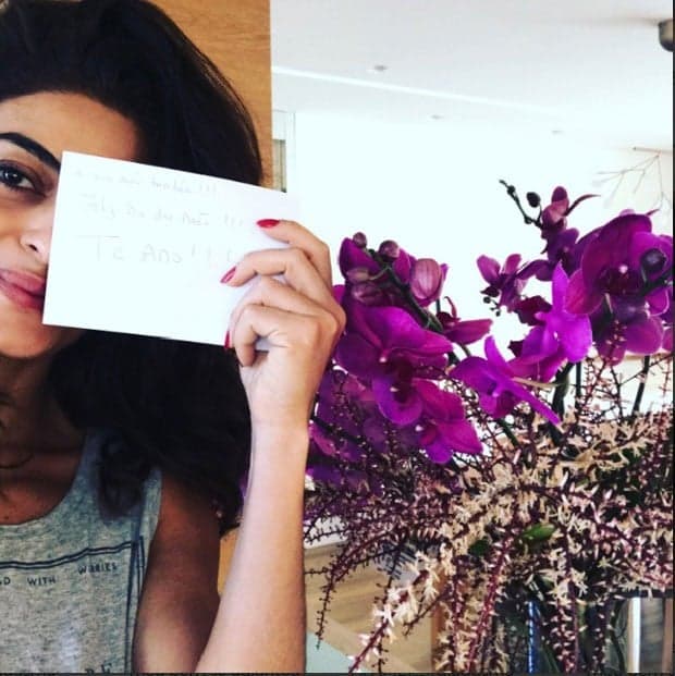 Juliana Paes passa o Dia das Mães sem o marido