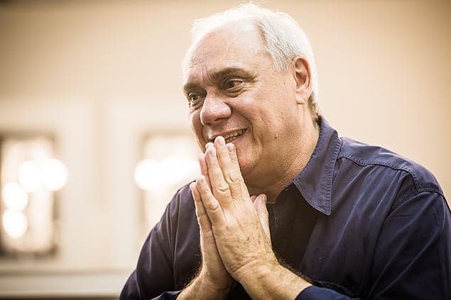 Após descobrir câncer, Marcelo Rezende vai para retiro espiritual: "Sete dias de orações"