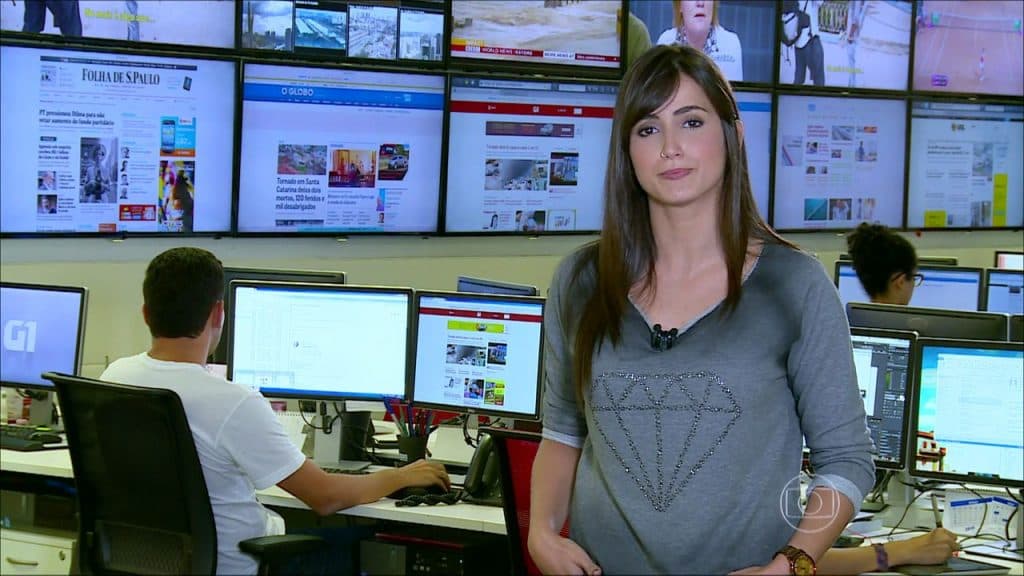 Escândalo político adia estreia de Mari Palma no "Fantástico"