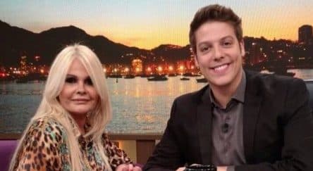 Monique Evans descarta carnaval: "As pessoas gostam mesmo é de dançar funk no camarote"