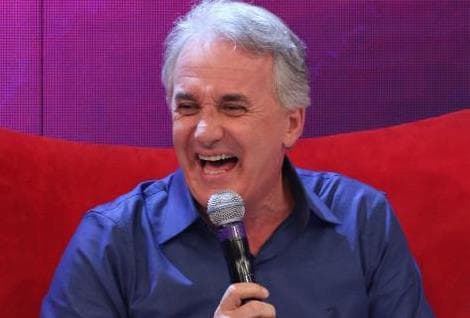 De contrato renovado, Otávio Mesquita deixa de receber salário no SBT