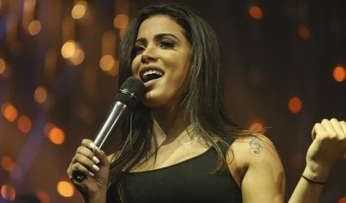 Investindo na carreira internacional, Anitta participa do talk show de Jimmy Fallon nos EUA