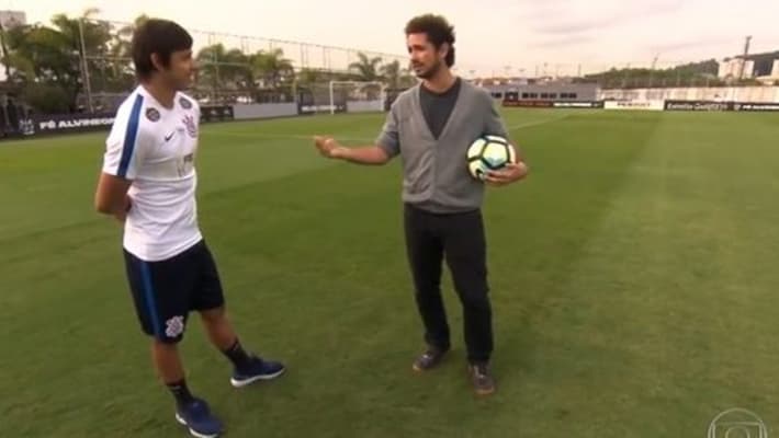 Jogador se irrita com programa da Globo após exibição de erro que viralizou na web