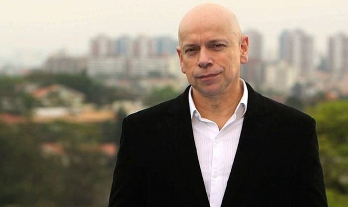 Historiador Leandro Karnal apresentará nova série na TV paga