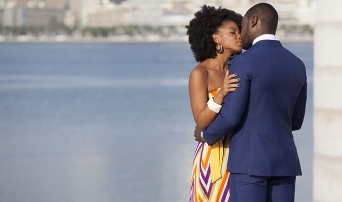 Novela angolana polêmica e indicada ao Emmy será exibida no Brasil