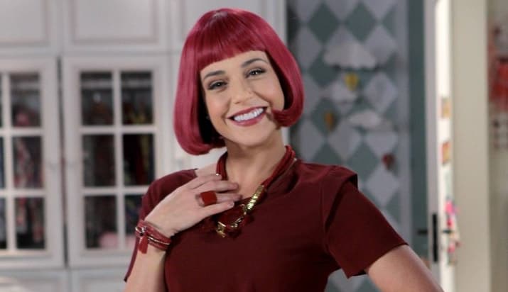 Recusada para novela da Globo, atriz de "Carinha de Anjo" concorre a prêmio internacional