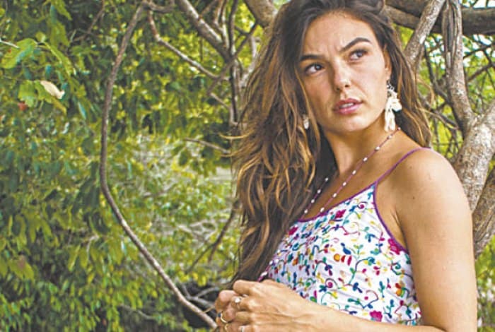 Ritinha convida Jeiza para ser madrinha de seu filho com Zeca em "A Força do Querer"