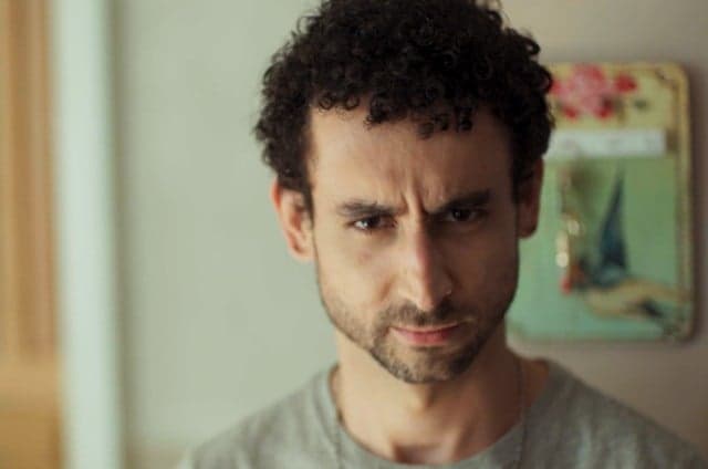 Paulo Verlings fala sobre sucesso de Romildo em "Rock Story" e desfecho do personagem