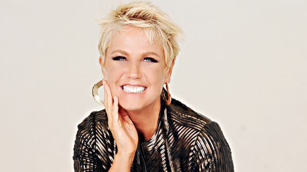 Xuxa Meneghel compartilha novo visual de Sasha e mostra se gostou de mudança