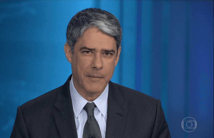Após ignorar jogo da Seleção, "Jornal Nacional" volta atrás e dá uma 'notinha' sobre a partida