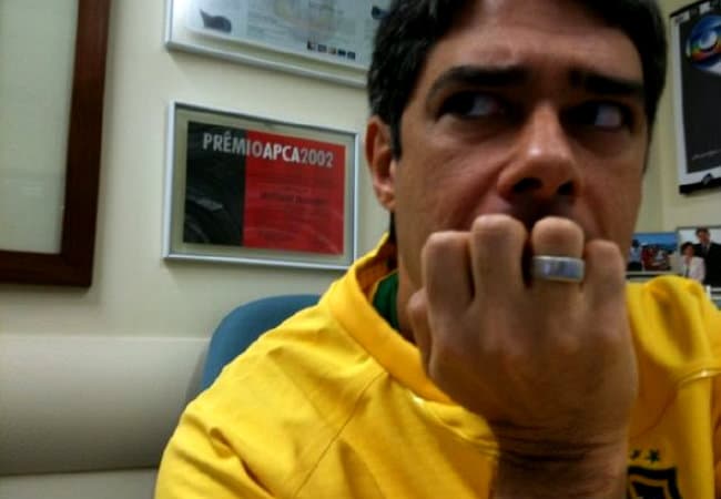 Após Fátima, William Bonner é flagrado com nova namorada em clima de romance