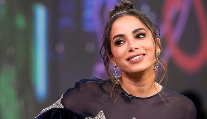 Anitta surpreende e parabeniza ator norte-americano