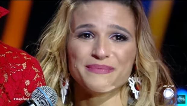 Ansiosa, Jade Barbosa compara final do "Dancing" à final olímpica