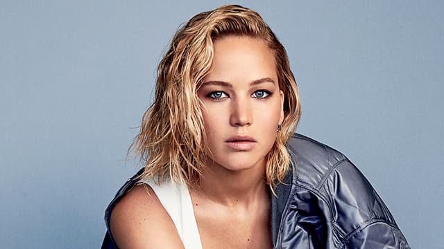 Avião de Jennifer Lawrence faz pouso de emergência em NY