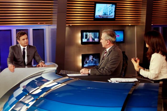 Aécio Neves em entrevista ao "Jornal da Record" (Foto: Orlando Britto) Aécio Neves em entrevista ao "Jornal da Record" (Foto: Orlando Britto)