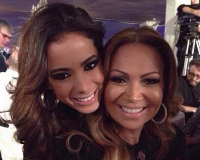 Participação de Anitta é excluída do DVD de Solange Almeida