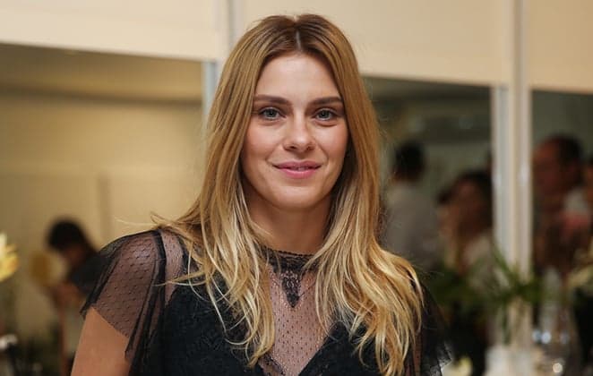 Morando em Miami, Carolina Dieckmann faz comparações com o Rio de Janeiro