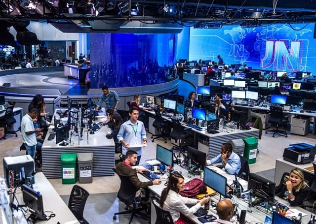 Mudança de prioridade em relação ao jornalismo das emissoras têm proporcionado o uso de drones; entenda