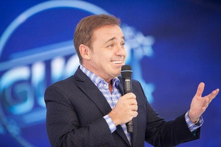 Gugu está com um pé no SBT