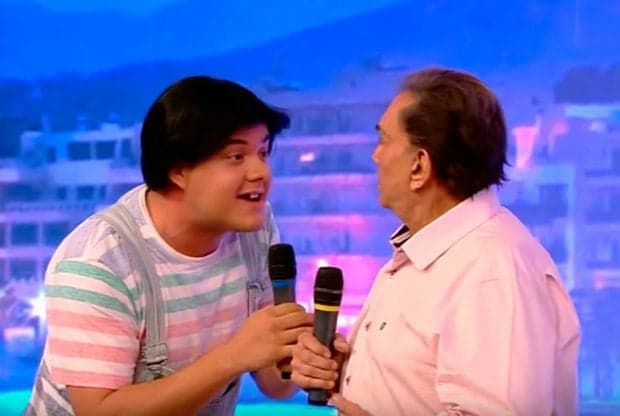 Ex-Pânico chama a atenção em gravações de novo programa na Globo