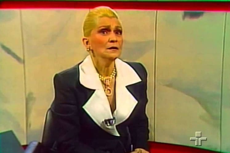 Trecho de entrevista antiga de Hebe faz sucesso na internet