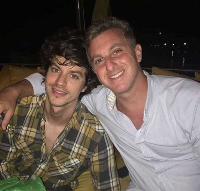Irmão de Luciano Huck revela como apresentador reagiu quando se assumiu gay