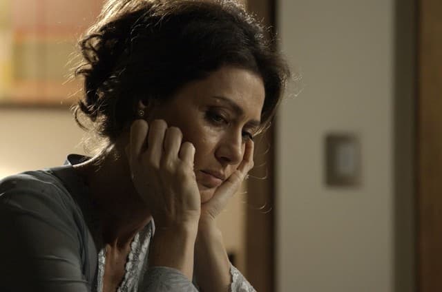 "A Força do Querer": Joyce descobre traição de Eugênio e desabafa com Irene