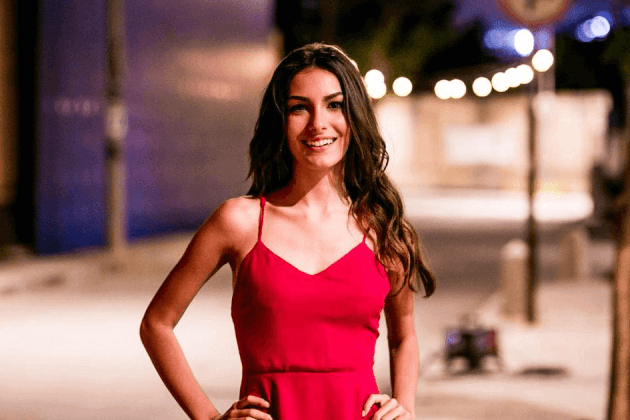 Atriz da Globo, Marina Moschen diz que já pagou para ver a banda RBD