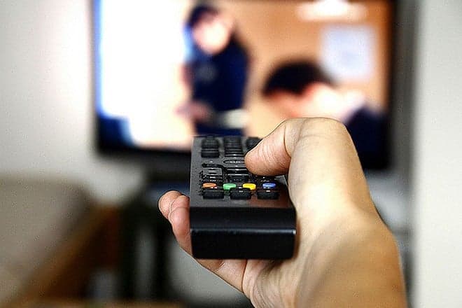 TV paga segue em queda livre na audiência e continua perdendo assinantes