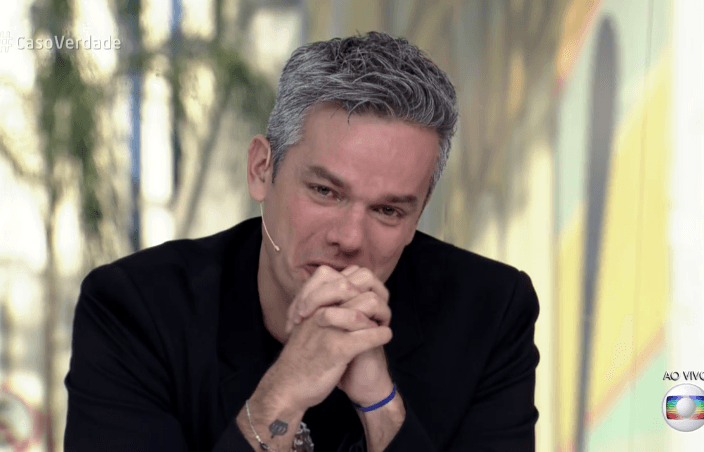 Criticado como apresentador no Brasil, Otaviano Costa comandará mais uma vez atração internacional para brasileiros