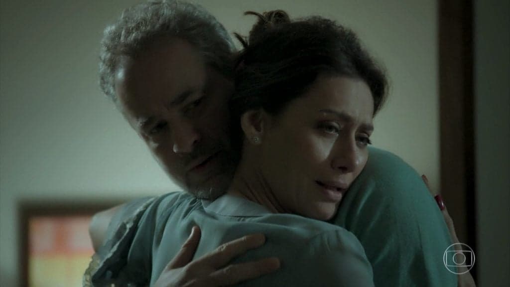 "A Força do Querer": Joyce exige divórcio e Eugênio assume nova namorada