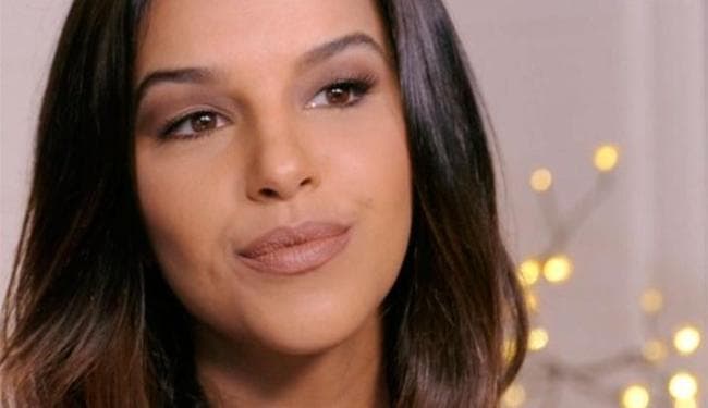 Ousada, Mariana Rios agita a web ao postar uma foto sem sutiã: "noite de sexta-feira"