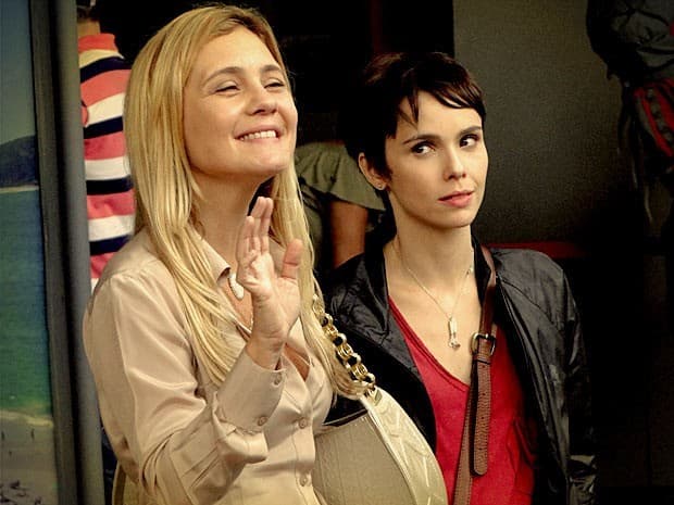 Carminha e Nina, Débora Falabella publica foto com Adriana Esteves: "OTP"