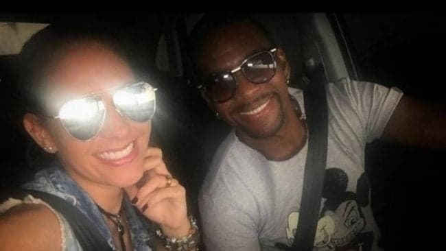 Nova loira do É o Tchan assume namoro com Beto Jamaica