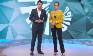 Evaristo Costa e Poliana Abritta no "Fantástico" (Foto: Reprodução/Globo)