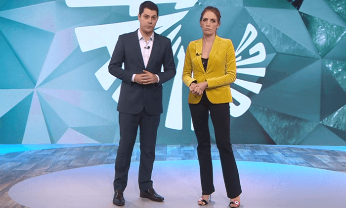 Globo é desmentida e acusada de inventar mensagem exibida no "Fantástico"