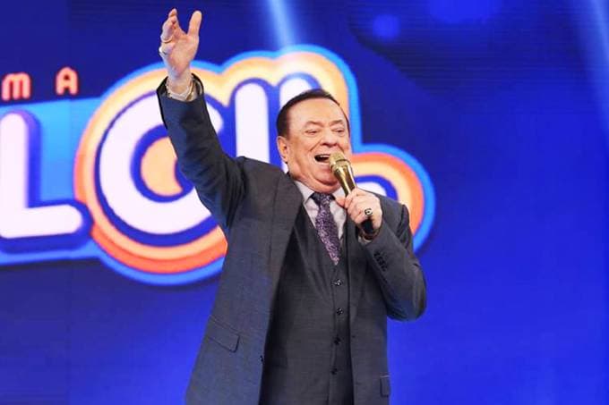 Raul Gil estreia novidade em seu programa no SBT