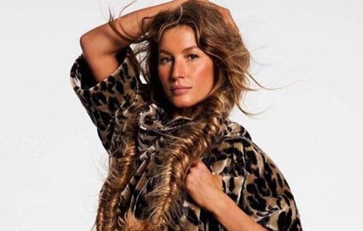 Gisele Bundchen publica foto com a filha e pose das duas chama a atenção