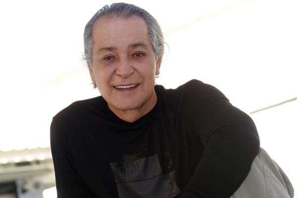 Ator de 72 anos, que trabalhou sem almoçar, ganha processo contra a Record