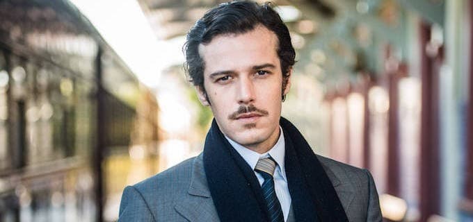 Jayme Matarazzo volta para as novelas como um vilão rejeitado e ambicioso