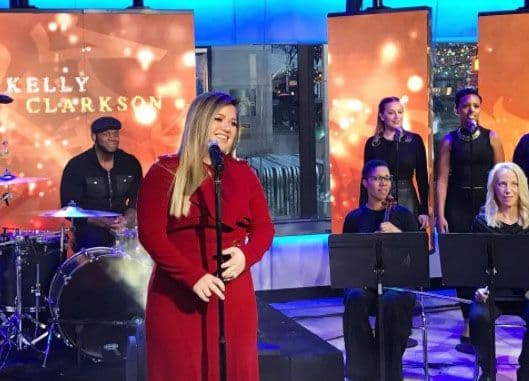Cantora é chamada de gorda e dá resposta surpreendente na internet